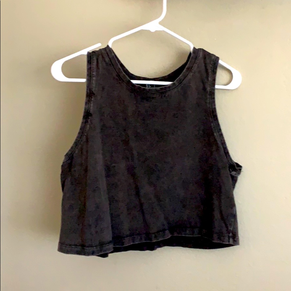 crop top